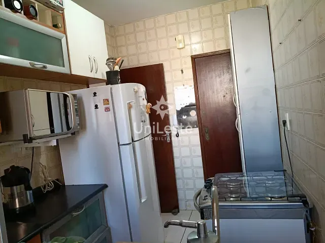 Apartamento 3 quartos e 2 banheiros, à venda, no bairro Sagrada Família em Belo Horizonte