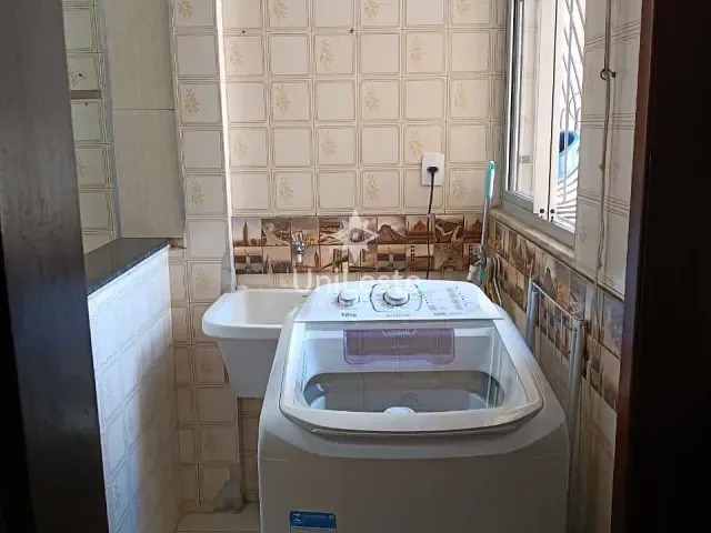 Apartamento 3 quartos e 2 banheiros, à venda, no bairro Sagrada Família em Belo Horizonte