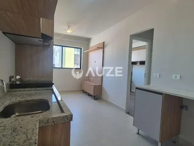 Apartamento com 31m² 1 quarto e 1 banheiro, para alugar, no bairro Portão em Curitiba