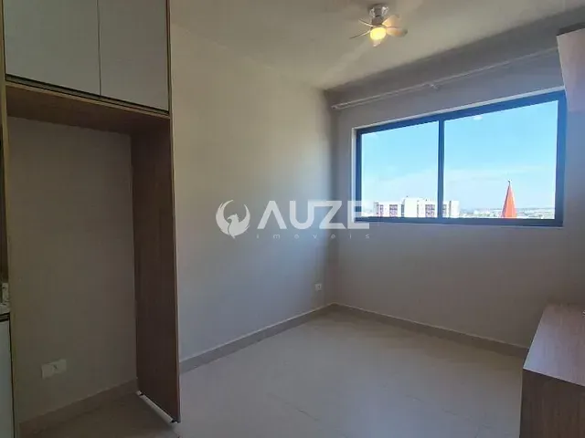 Apartamento com 31m² 1 quarto e 1 banheiro, para alugar, no bairro Portão em Curitiba