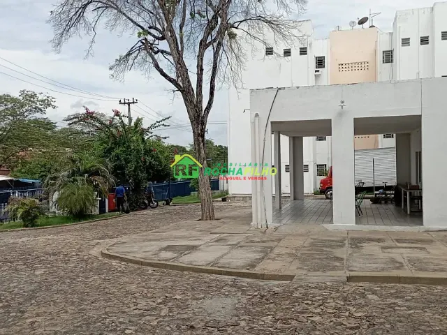Apartamento 3 quartos e 2 banheiros, à venda ou para alugar, no bairro Cristo Rei em Teresina