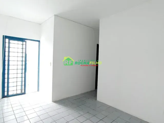 Apartamento 3 quartos e 2 banheiros, à venda ou para alugar, no bairro Cristo Rei em Teresina