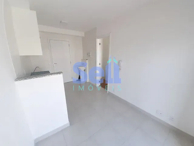 Apartamento 1 quarto e 1 banheiro, para alugar, no bairro Lapa em São Paulo