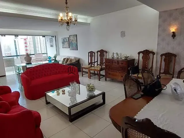 Apartamento 4 quartos e 3 banheiros, à venda, no bairro Aflitos em Recife