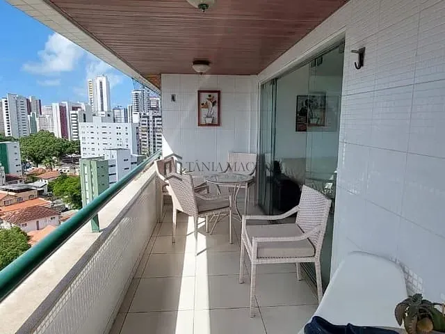 Apartamento 4 quartos e 3 banheiros, à venda, no bairro Aflitos em Recife