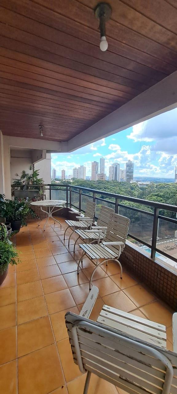 Apartamento, 4 quartos, 242 m² - Foto 1