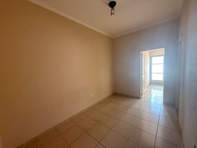 Foto do Apartamento - Apartamento com 1 dormitório para alugar, 40 m² por R$ 993,54/mês - Nossa Senhora da Abadia - Uberaba/MG | ZUCATO IMOBILIARIA LTDA