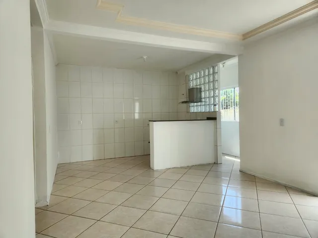Apartamento 2 quartos e 1 banheiro, à venda ou para alugar, no bairro Ingleses do Rio Vermelho em Florianópolis