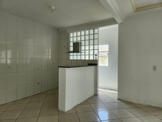 Apartamento 2 quartos e 1 banheiro, à venda ou para alugar, no bairro Ingleses do Rio Vermelho em Florianópolis