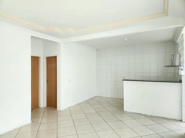 Apartamento 2 quartos e 1 banheiro, à venda ou para alugar, no bairro Ingleses do Rio Vermelho em Florianópolis