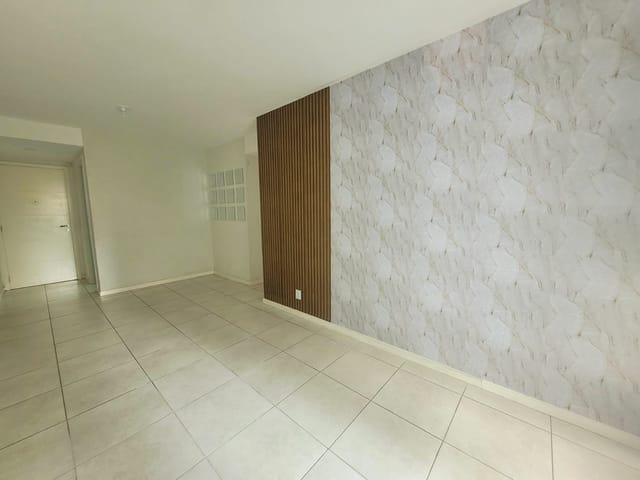 Apartamento com 71m² 3 quartos e 2 banheiros, à venda, no bairro Vila Valqueire em Rio de Janeiro