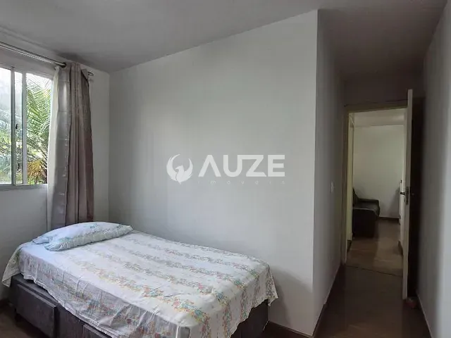 Apartamento com 37m² 1 quarto e 1 banheiro, à venda, no bairro Pinheirinho em Curitiba