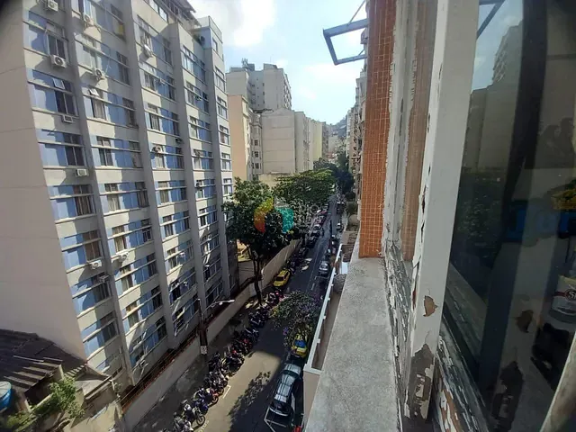 Apartamento com 110m² 3 quartos e 3 banheiros, à venda, no bairro Copacabana em Rio de Janeiro