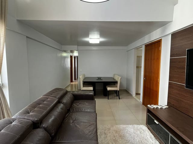 Apartamento 4 quartos e 3 banheiros, para alugar, no bairro Jardim Goiás em Goiânia