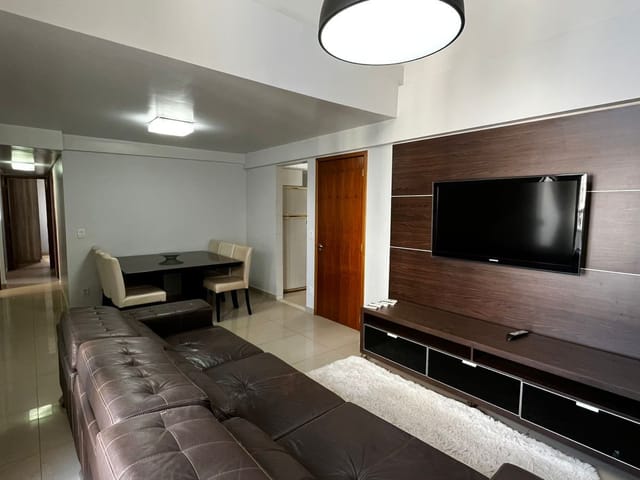 Apartamento 4 quartos e 3 banheiros, para alugar, no bairro Jardim Goiás em Goiânia
