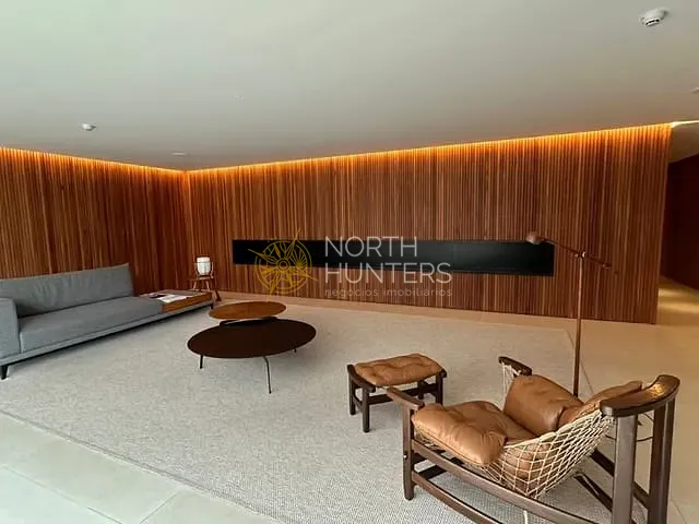 Apartamento com 370m² 4 quartos e 6 banheiros, à venda, no bairro Jurerê em Florianópolis