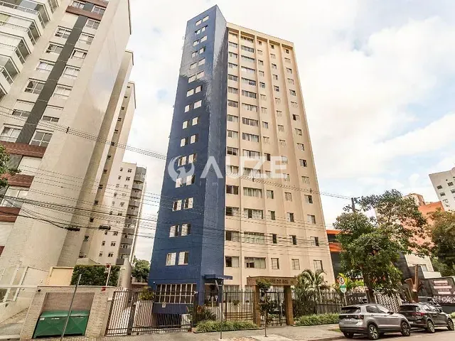 Apartamento com 77m² 3 quartos e 2 banheiros, à venda, no bairro Água Verde em Curitiba