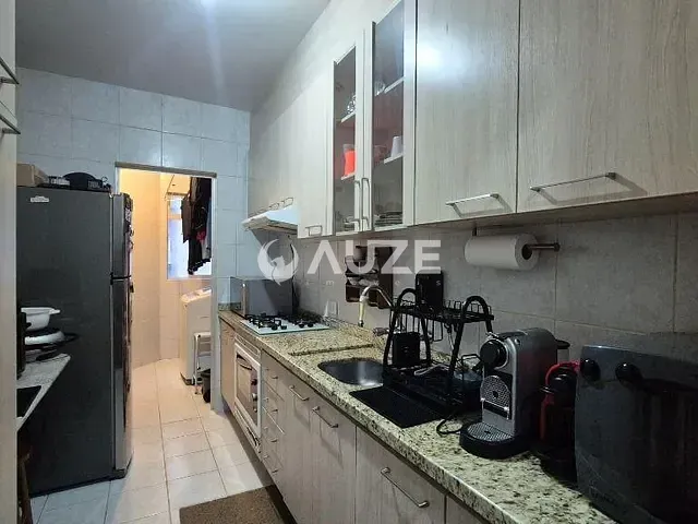 Apartamento com 77m² 3 quartos e 2 banheiros, à venda, no bairro Água Verde em Curitiba