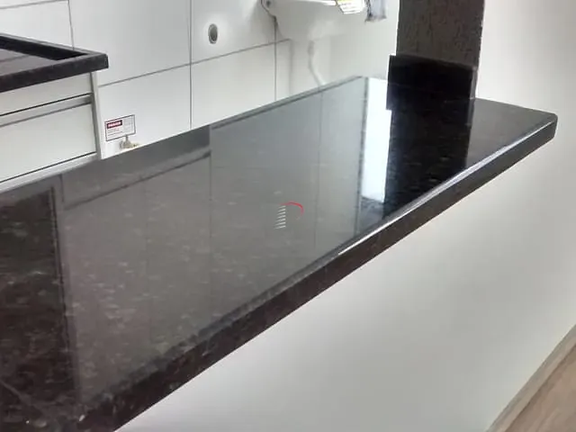 Apartamento com 80m² 2 quartos e 1 banheiro, para alugar, no bairro Gleba Fazenda Palhano em Londrina