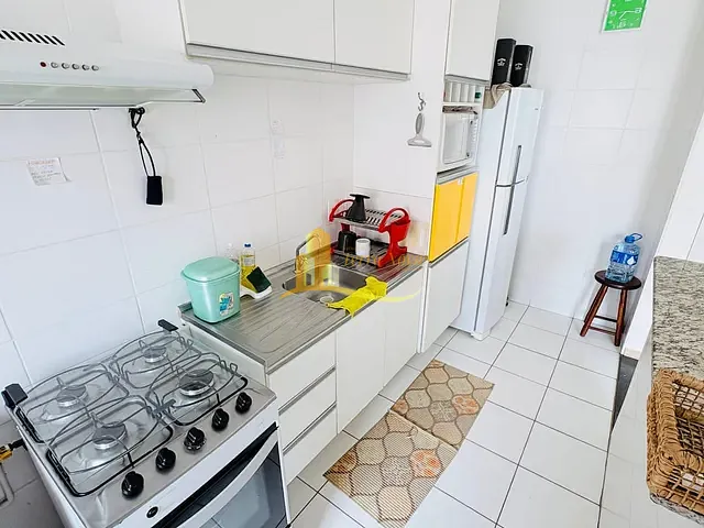 Apartamento 2 quartos e 1 banheiro, para alugar, no bairro Ocian em Praia Grande