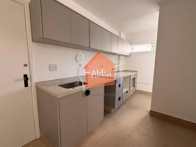 Apartamento 3 quartos e 3 banheiros, à venda, no bairro Itaim Bibi em São Paulo