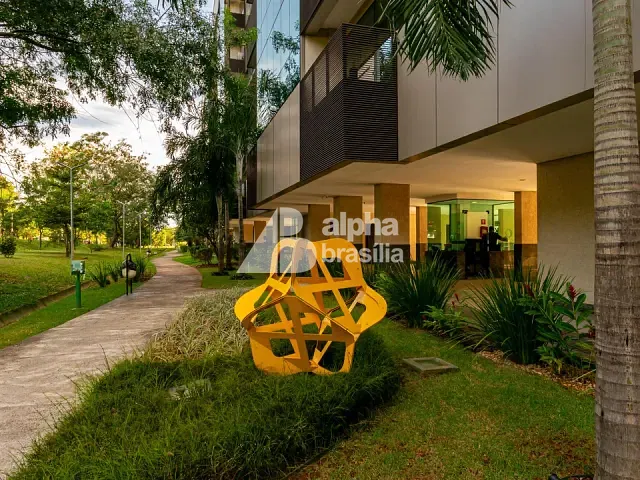 Apartamento com 129m² 3 quartos e 2 banheiros, à venda, no bairro Asa Norte em Brasília