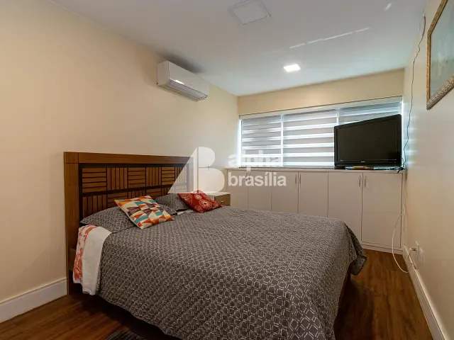 Apartamento com 129m² 3 quartos e 2 banheiros, à venda, no bairro Asa Norte em Brasília