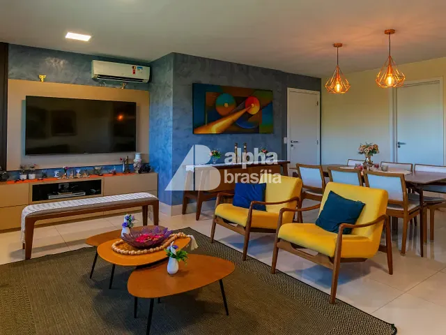 Apartamento com 129m² 3 quartos e 2 banheiros, à venda, no bairro Asa Norte em Brasília