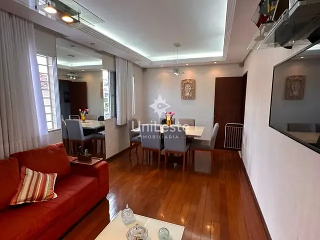 Apartamento 3 quartos e 2 banheiros, à venda, no bairro Renascença em Belo Horizonte