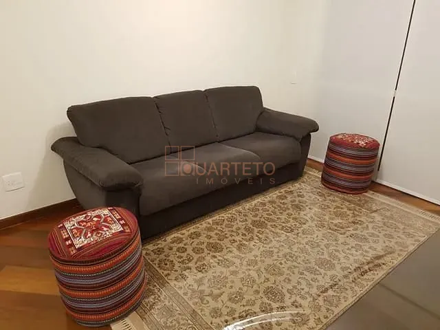 Apartamento 2 quartos e 2 banheiros, para alugar, no bairro Cerqueira César em São Paulo
