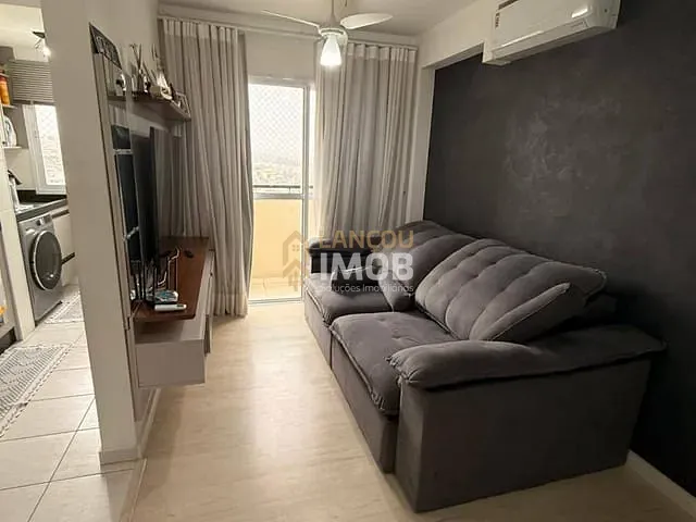 Apartamento com 53m² 2 quartos e 1 banheiro, à venda, no bairro Santa Gertrudes em Jundiaí