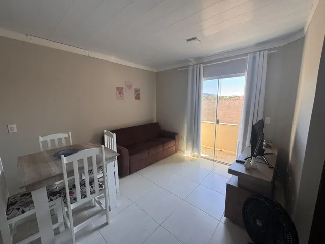 Apartamento 2 quartos e 1 banheiro, à venda, no bairro Ingleses do Rio Vermelho em Florianópolis