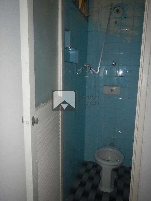 Apartamento à venda com 2 quartos, 70m² - Foto 11