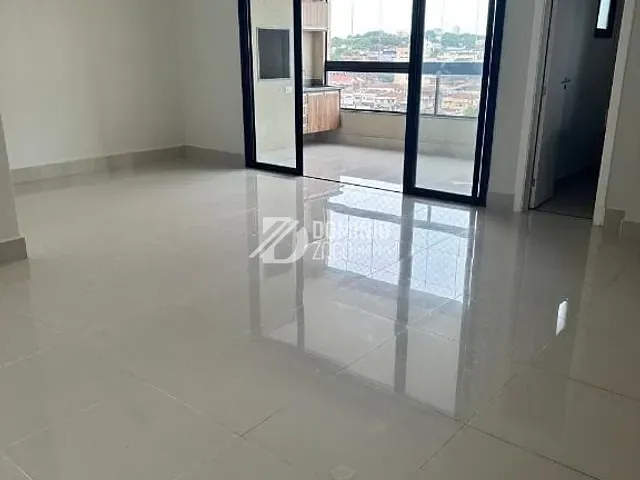 Apartamento com 193m² 3 quartos e 4 banheiros, à venda, no bairro Fabrício em Uberaba