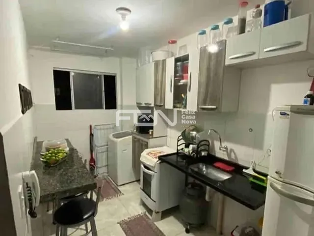 Apartamento 2 quartos e 1 banheiro, à venda, no bairro Parque Nascente do Rio Capivara em Camaçari