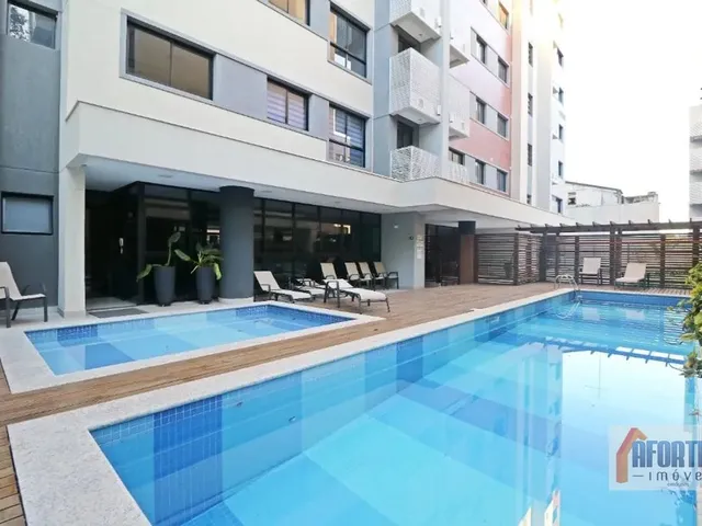 Apartamento 3 quartos e 1 banheiro, à venda, no bairro Santo Inácio em Curitiba