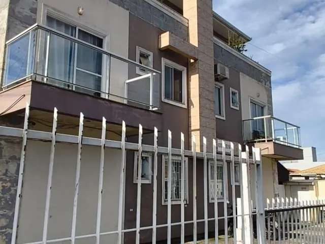 Apartamento 2 quartos e 2 banheiros, para alugar, no bairro Ingleses do Rio Vermelho em Florianópolis