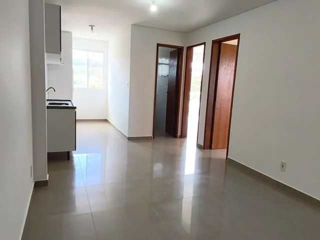 Apartamento 2 quartos e 2 banheiros, para alugar, no bairro Ingleses do Rio Vermelho em Florianópolis