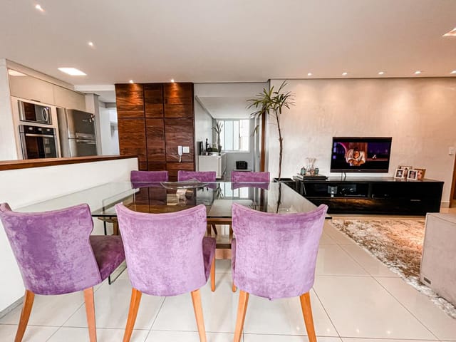 Foto do Apartamento - Apartamento à venda no condomínio Sublime no Setor Bueno em Goiânia GO tendo 117m² com 3 suítes, espaço gourmet na sacada e 2 vagas de garagem. | Home Gyn Imóveis Ltda