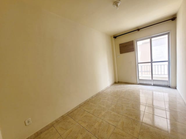Apartamento com 97m² 2 quartos e 2 banheiros, à venda, no bairro Vila Valqueire em Rio de Janeiro
