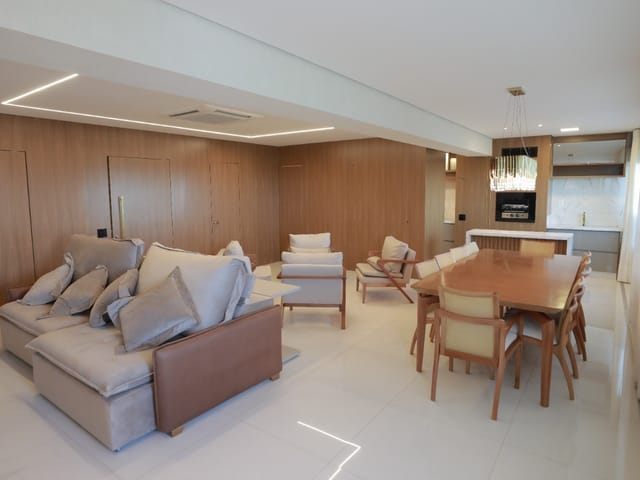 Apartamento com 163m² 3 quartos e 4 banheiros, à venda, no bairro Park Lozandes em Goiânia
