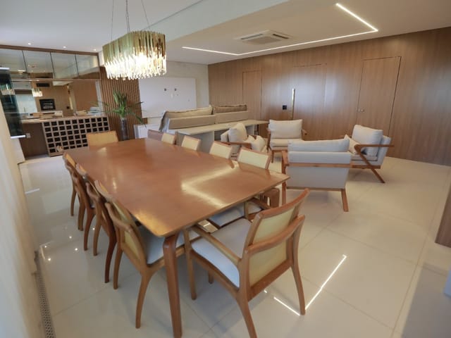 Apartamento com 163m² 3 quartos e 4 banheiros, à venda, no bairro Park Lozandes em Goiânia