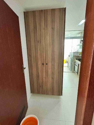 Apartamento com 90m² 3 quartos e 2 banheiros, à venda, no bairro Parque Turf Club em Campos dos Goytacazes