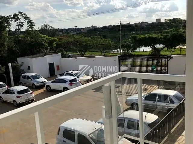 Apartamento 2 quartos e 2 banheiros, à venda, no bairro Parque do Mirante em Uberaba