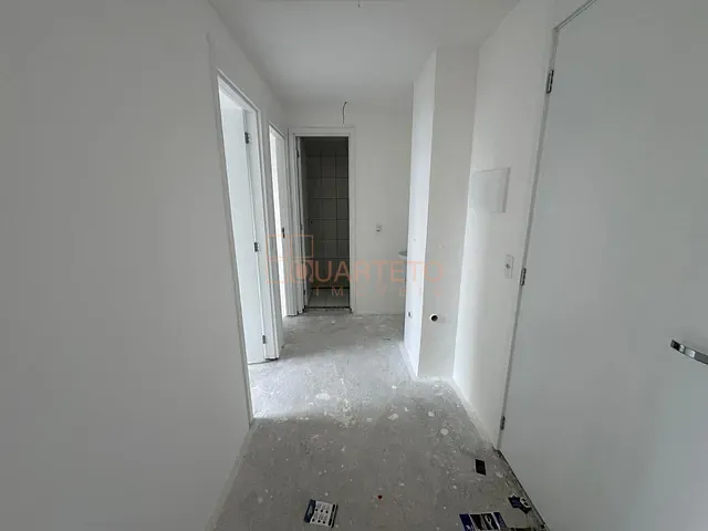 Apartamento 2 quartos e 1 banheiro, à venda, no bairro Cidade Jardim em São Paulo