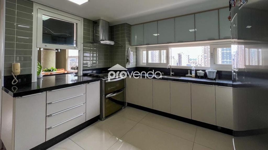 Apartamento, 4 quartos, 189 m² - Foto 12