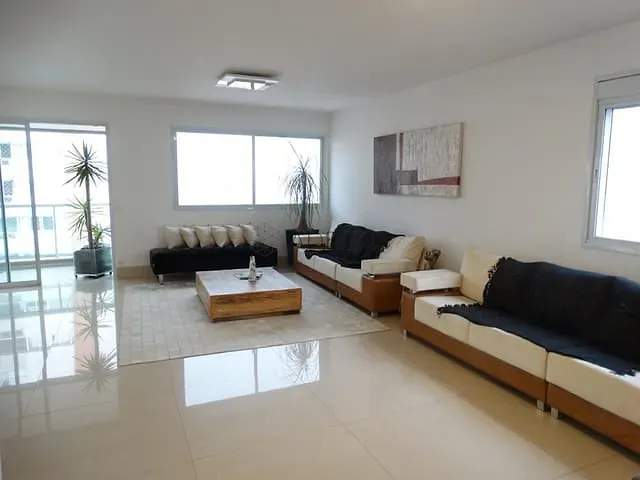 Apartamento 3 quartos e 3 banheiros, para alugar, no bairro Cidade Monções em São Paulo