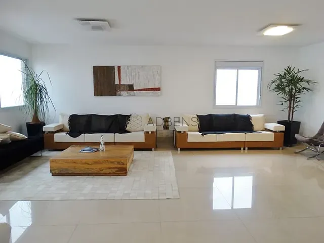 Apartamento 3 quartos e 3 banheiros, para alugar, no bairro Cidade Monções em São Paulo