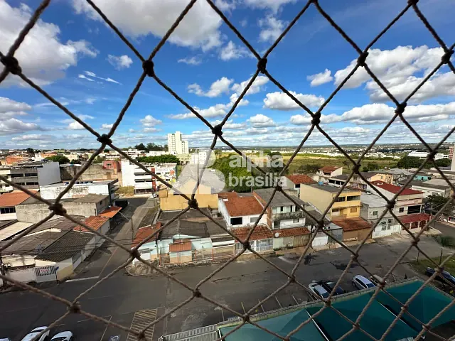 Apartamento 2 quartos e 1 banheiro, à venda, no bairro Guará II em Brasília