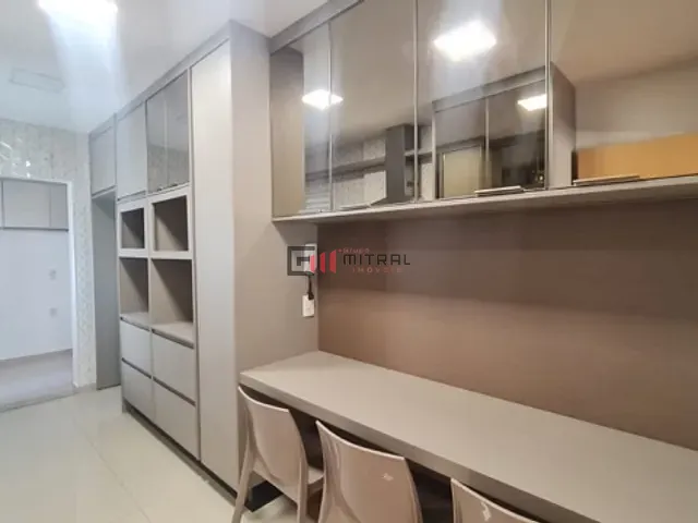 Apartamento 3 quartos e 4 banheiros, à venda, no bairro Gleba Fazenda Palhano em Londrina